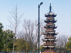 -龙华寺