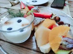 -Mark&Mars Restaurant