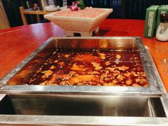 -二荆条·蜀鲜汇城市森林火锅