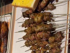 -绿地三只羊羊肉串(万科店)