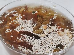 玫瑰红糖冰粉-黔派·贵州烙锅烤肉·米粉(车公庙店)