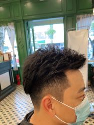 -海文先生国潮烫染男士理发馆