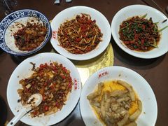 香菜炒牛肉丝-天下客饭店(中山路店)