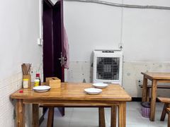 -贵州沾水米线(学田湾店)