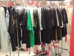 -广州白马服装市场