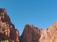 -天山神秘大峡谷