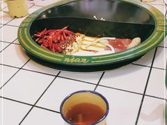 -有拈头成都市井火锅(唐城店)