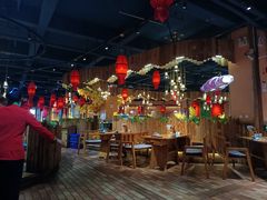 -老滇山寨•云南特色菜•地方菜•民族风情歌舞表演(金碧店)