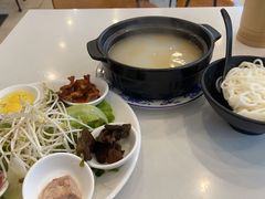 -九久大过桥米线(太古里店)