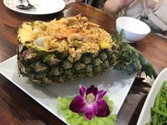 -Dang restaurant (patong phuket)