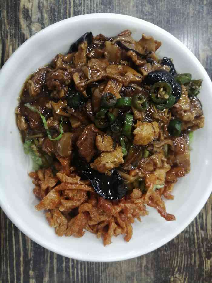 小西关传统面馆(西湖道店)-"出去工作时正好赶上午饭时间 在附近随便