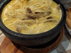 -新大咀港式茶餐厅(宝山万达店)