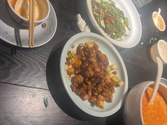 -梧桐树下(云锦世家店)
