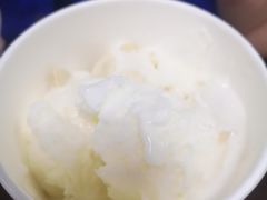 杏仁爆浆冰淇淋-杏好遇见你(总店)