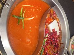 -沸炉重庆老火锅(军事博物馆店)