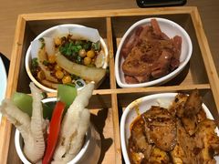 -卞氏菜根香(青羊万达店)