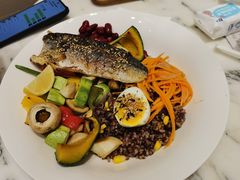 香煎青花鱼轻食碗-WHEAT&BAKER-麥(凯德来福士店)