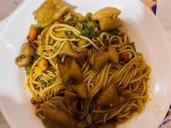 -舌尖尖传统小吃(万达店)