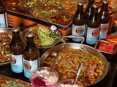 -何师烧烤Pro ·江湖川菜·小龙虾·精酿(太古里旗舰店)