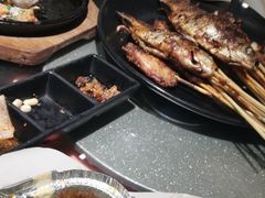 -何师烧烤·香辣蟹·川菜·30年老品牌(太古里旗舰店)