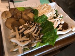 锦绣什菇拼盘-百年果林椰子鸡(中洲店)