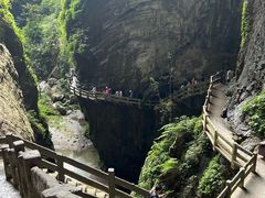 -龙水峡地缝景区