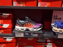 -NIKE上海青浦优选体验店