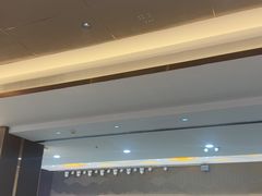 -东豪园林海鲜酒家(南港路辅路店)