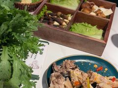 -椰子湾·海南火锅·糟粕醋·椰子鸡(正大广场店)