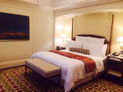 -广州富力丽思卡尔顿酒店