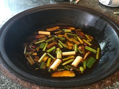 -忆乡情铁锅炖鱼饭店(延庆店)