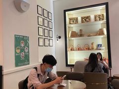 大堂-星巴克臻选(广州沙面店)