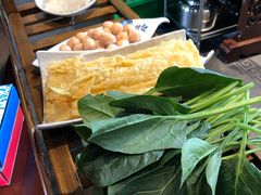 -亿诣蝎府炸酱面羊蝎子火锅(酷车小镇店)