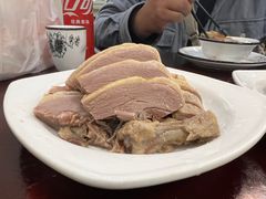 -余杨鸭鸭餐厅