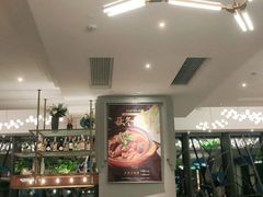 -港丽餐厅(高德置地店)