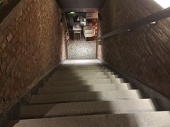 -瓦厂酒店