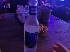 -喜鹊音乐酒馆(西街店)