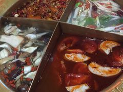 -乐山串串香老火锅(鼓楼店)