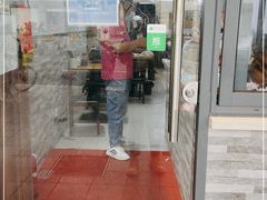 门面-黄阿姨锅贴大王(万航渡路店)