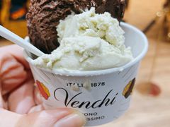 -VENCHI 闻绮(广州太古汇店)