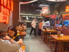 -李犟大爆鳝面·手工蟹黄包(湖滨西湖店)