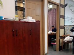 -八张桌子(老店)