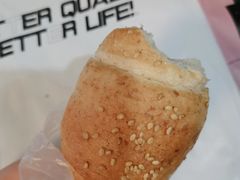 -沁屋面包店(人民东路店)