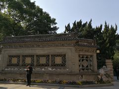 周边环境-复旦大学附属华山医院(总院)