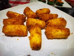 真材实料金枕榴莲卷-龙桥私厨·姜花菊花过桥鱼·顺德菜(容桂店)