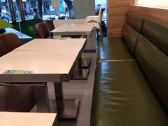 -佰搭果·广式茶餐厅(西华路店)