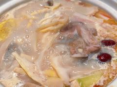 -三人行骨头王火锅(长寿店)