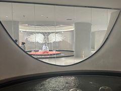 -涨巢·潮玩水疗局
