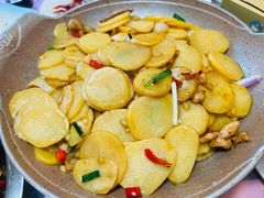 香锅恩施小土豆-卡萨布兰卡(梅苑店)