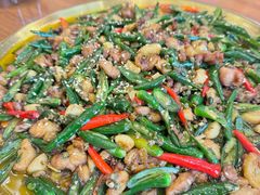 -有红鸡毛店·川菜(建设路店)